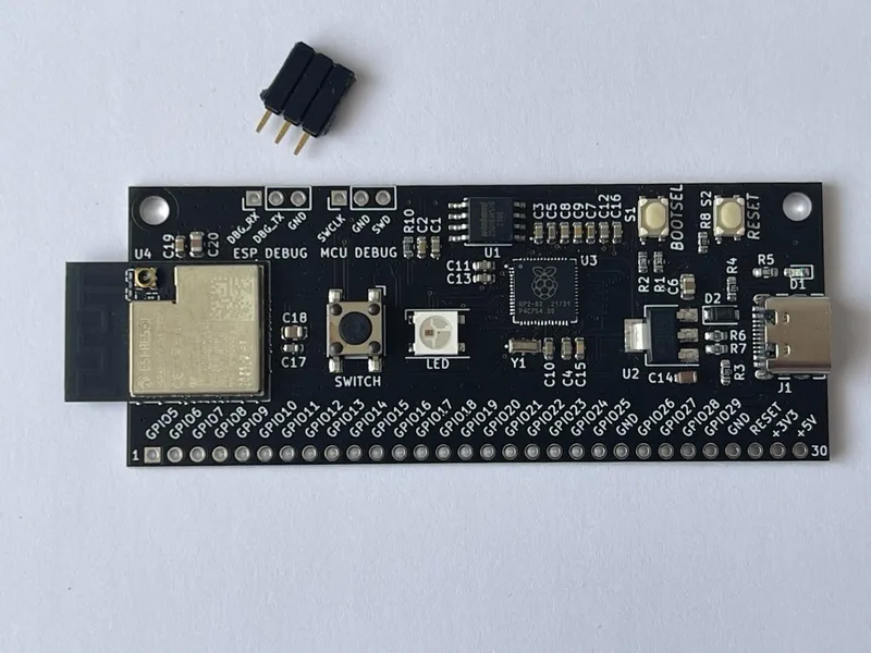Плата разработчика Alexa Connect Kit с RP2040
