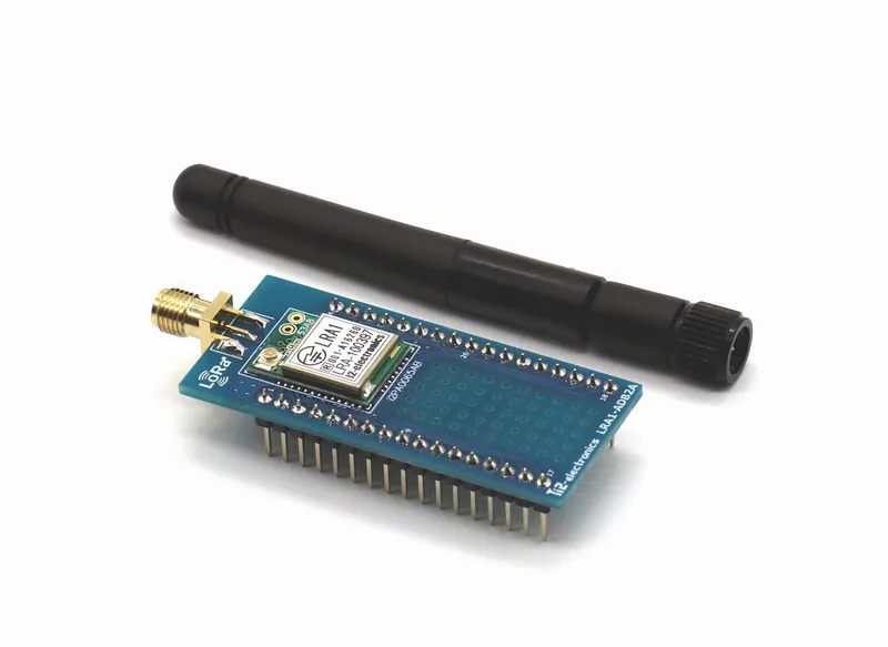 LRA1 LoRa/FSK 2,54 ммDIP (SMA) LRA1-ADB2A-SMA