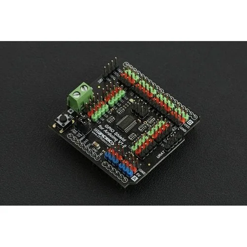 Gravity: GPIO Shield для Arduino