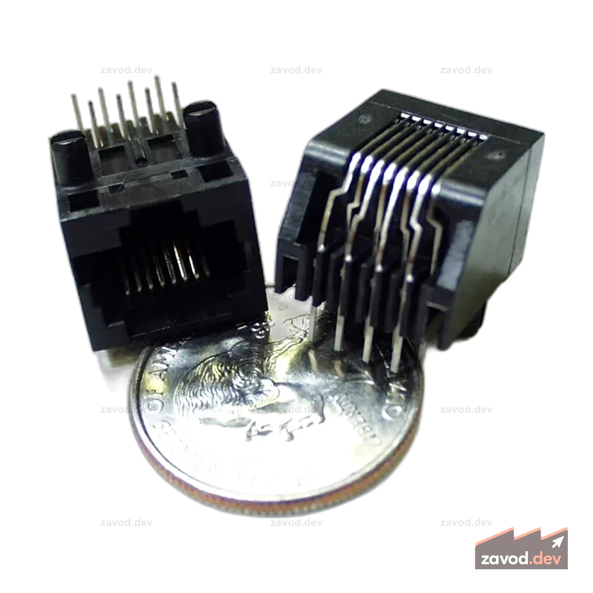 Разъем RJ45 и 8-контактный