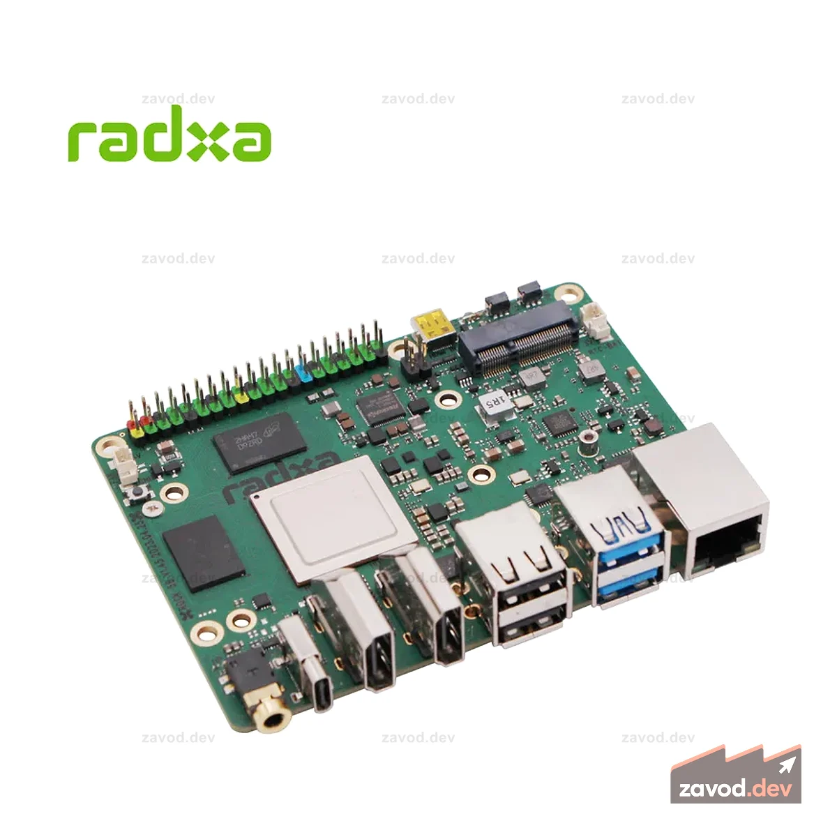 Одноплатный компьютер Radxa ROCK 5B-8K с четырехэкранным дисплеем