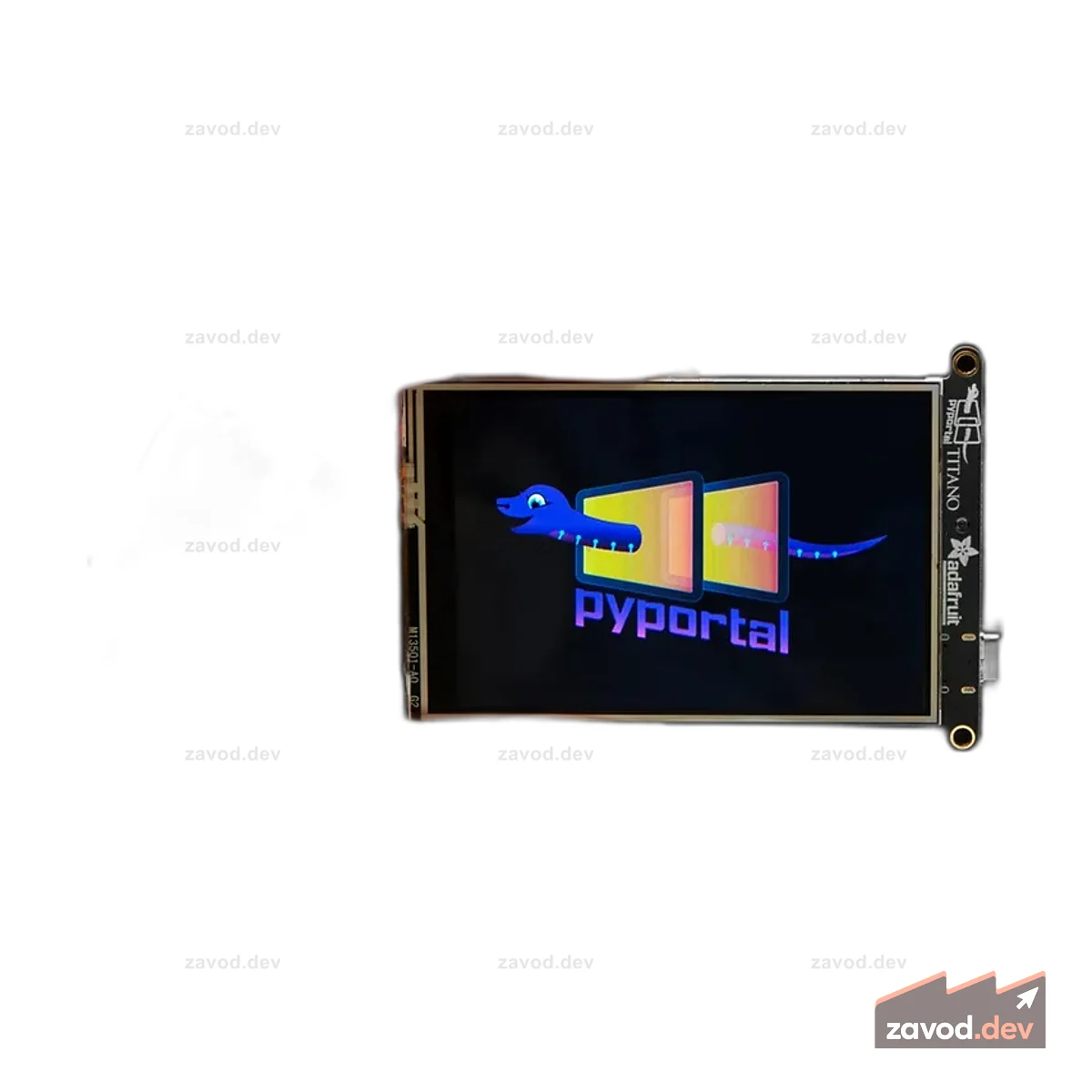 Adafruit PyPortal Титано