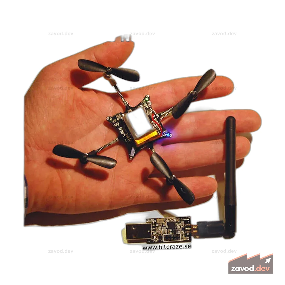Комплект квадрокоптера Crazyflie Nano 6-DOF с Crazyradio (BC-CFK-01-B)