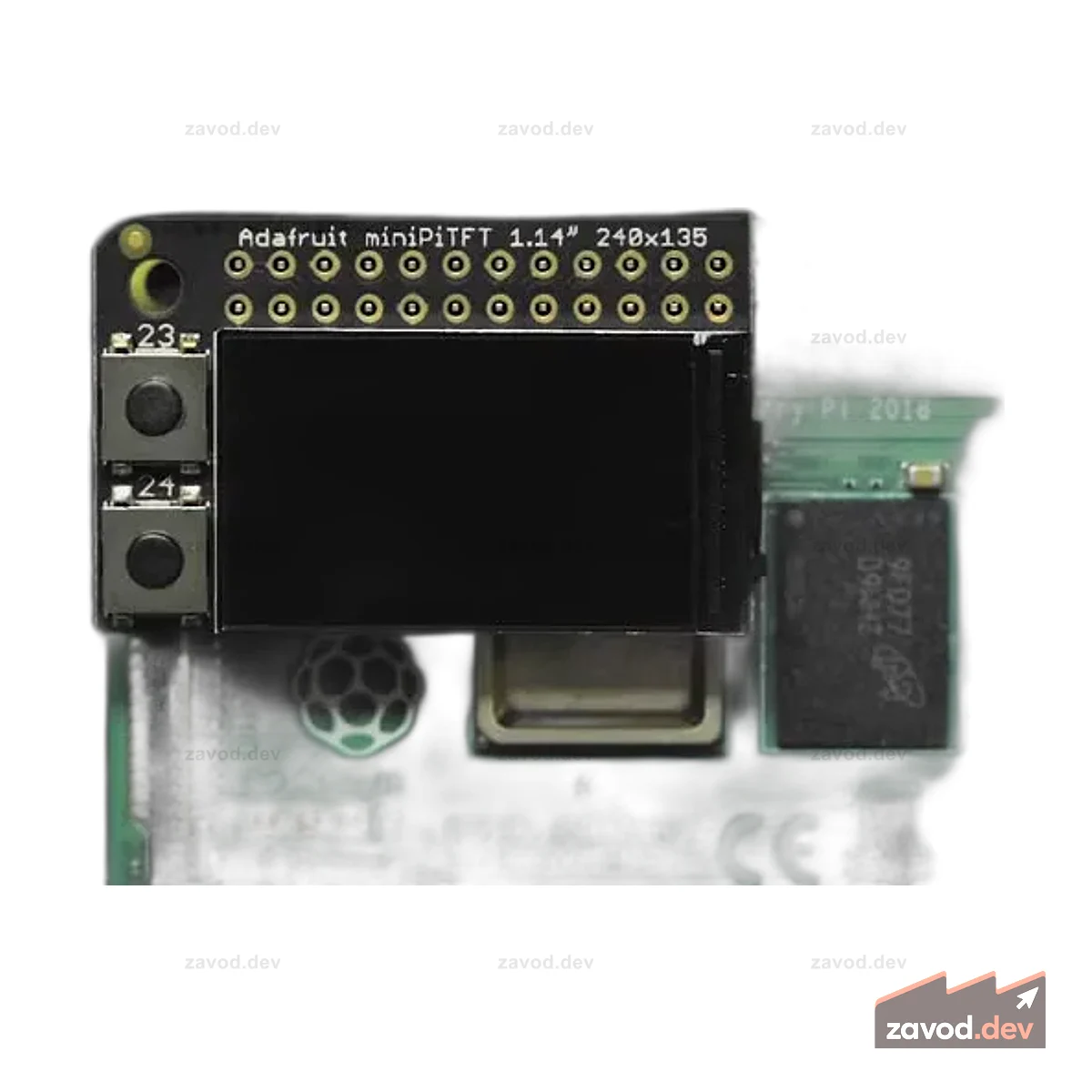 Adafruit Mini PiTFT — надстройка цветного TFT 135x240 для Raspberry Pi
